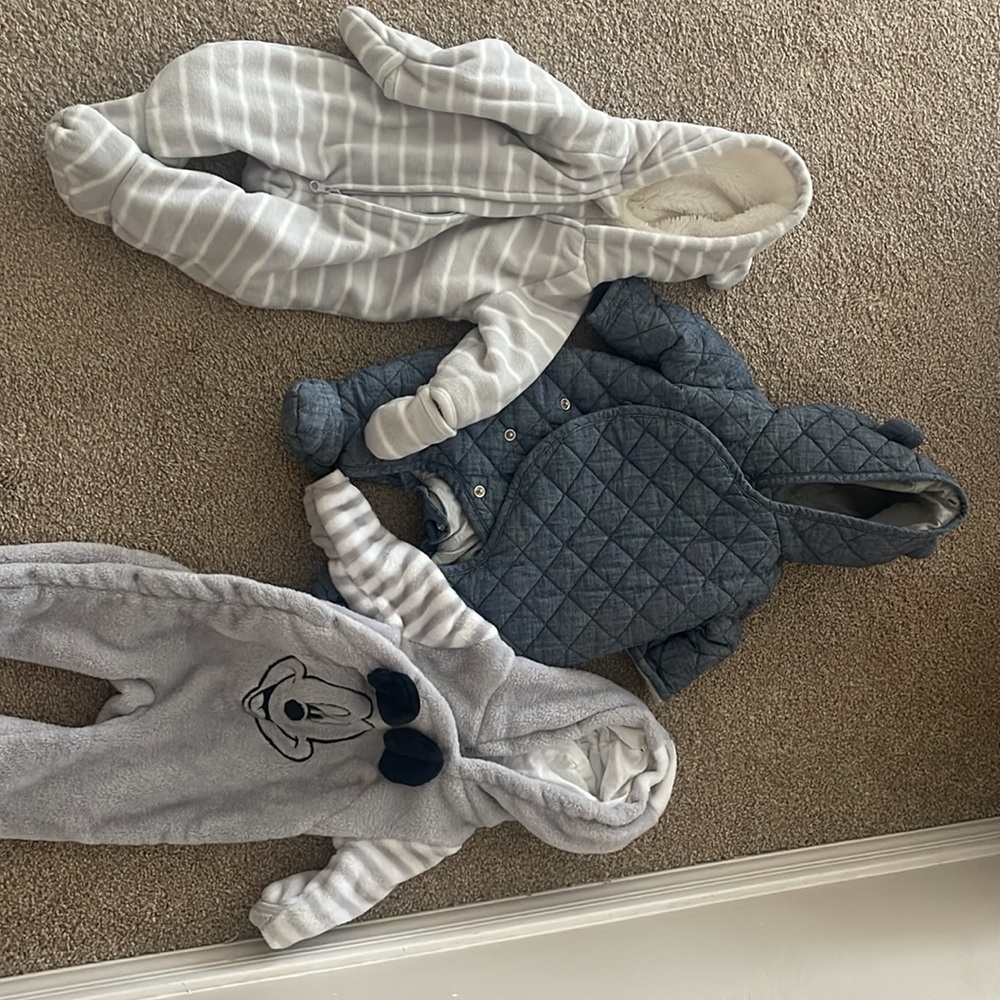0-3 cold onesie bundle-all 3 for $12